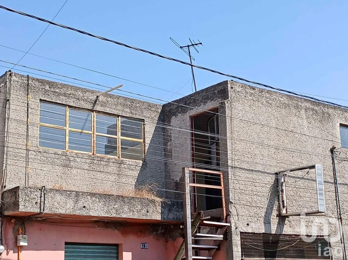 Bodega en Colonia Bugambilias planta alta