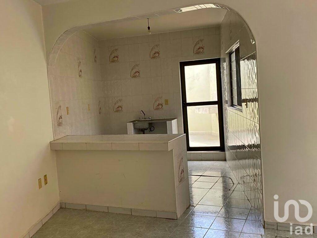 Casa con local comercial en Cuautla, Morelos