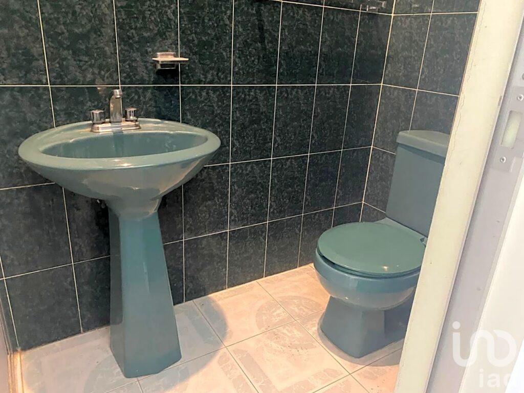 Casa con local comercial en Cuautla, Morelos