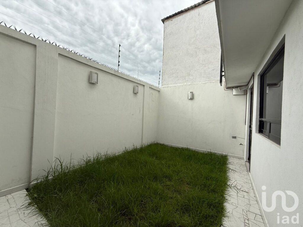 VENTA DE AMPLIA CASA EN SAN RAFAEL COMAC A MINUTOS DE LAS PIRÁMIDES DE CHOLULA