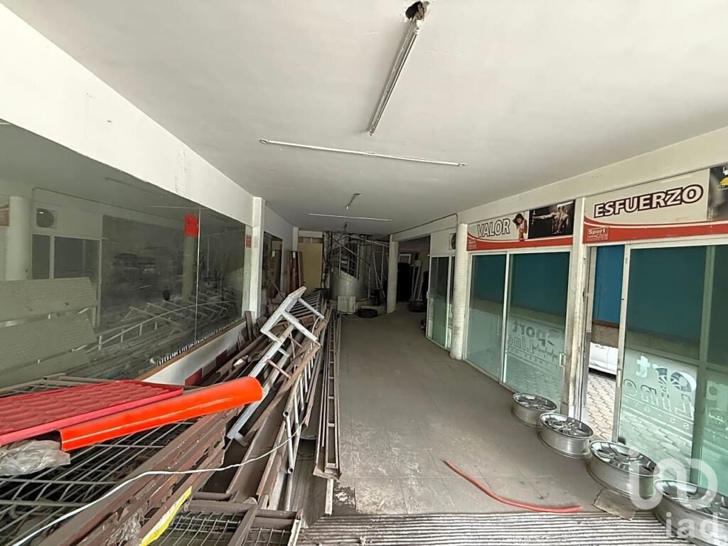 RENTA DE ESPACIO PARA LOCAL SOBRE BLVD ATLIXCO CERCA DE COL. LA PAZ
