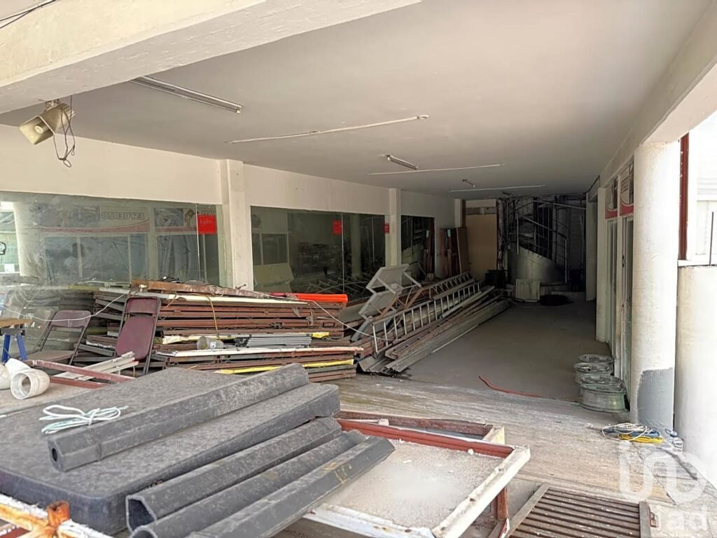 RENTA DE ESPACIO PARA LOCAL SOBRE BLVD ATLIXCO CERCA DE COL. LA PAZ