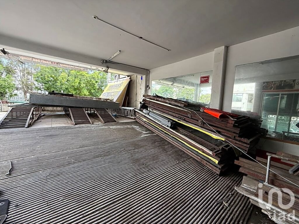 RENTA DE ESPACIO PARA LOCAL SOBRE BLVD ATLIXCO CERCA DE COL. LA PAZ