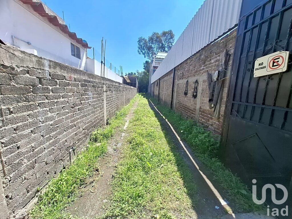 VENTA DE CASA A PRECIO DE TERRENO EN IZTAPALAPA