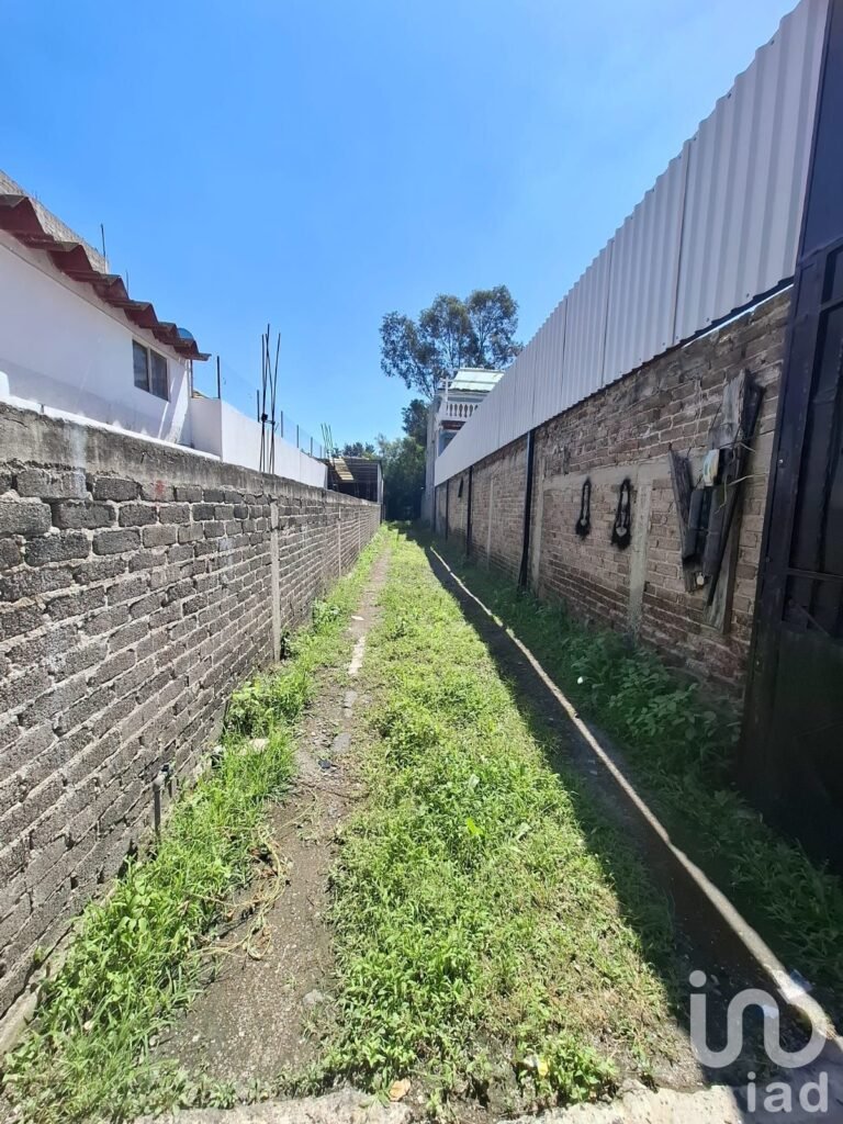 VENTA DE CASA A PRECIO DE TERRENO EN IZTAPALAPA
