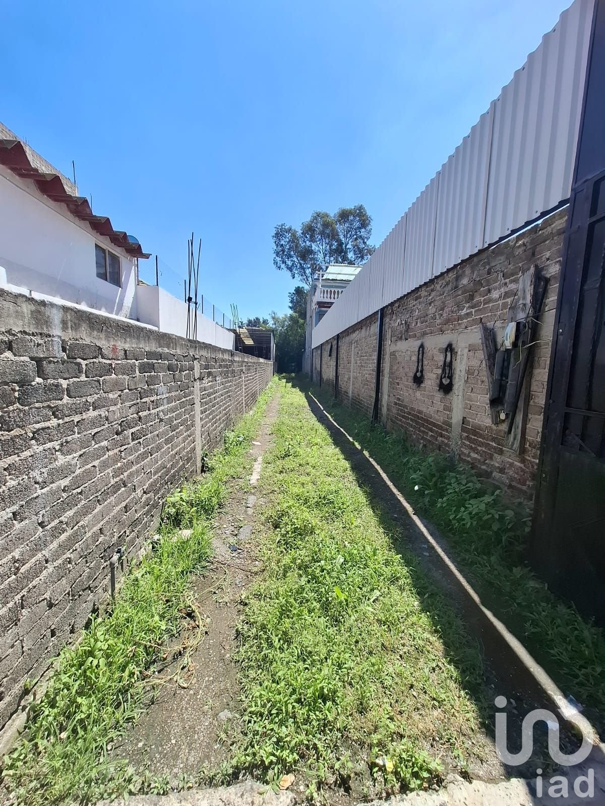VENTA DE CASA A PRECIO DE TERRENO EN IZTAPALAPA VENTA DE CASA A PRECIO DE TERRENO EN IZTAPALAPA