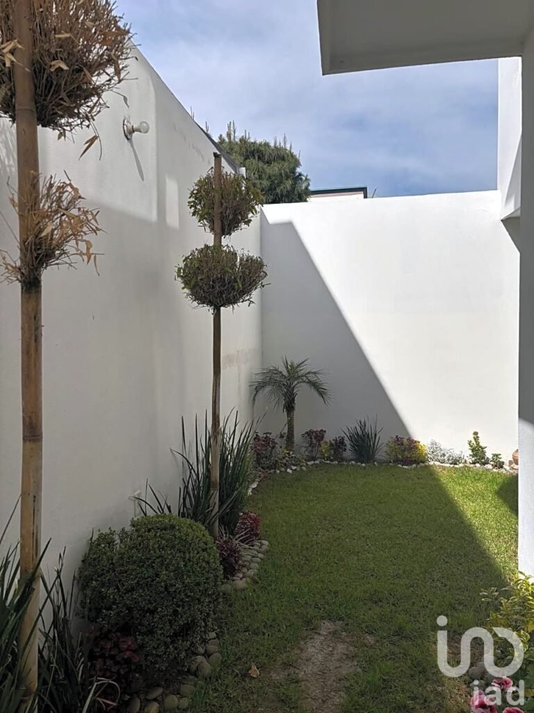 Casa en Renta en Residencial Casa de las Fuentes, San Salvador Tizatlalli, Metepec, Estado de México