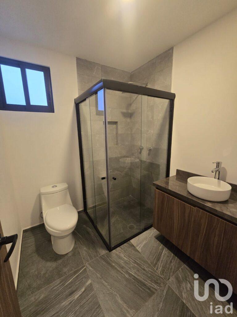 VENTA DE CASA NUEVA ZONA TLAXCALANCINGO 3 HABITACIONES C/U CON BAÑO COMPLETO