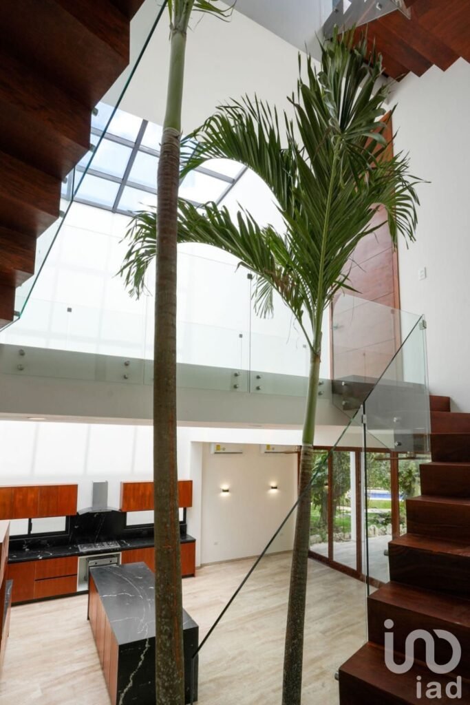 VENTA DE CASA EN LA ZONA DIAMANTE EN PLAYA DEL CARMEN (VILLA MIRAMAR)...