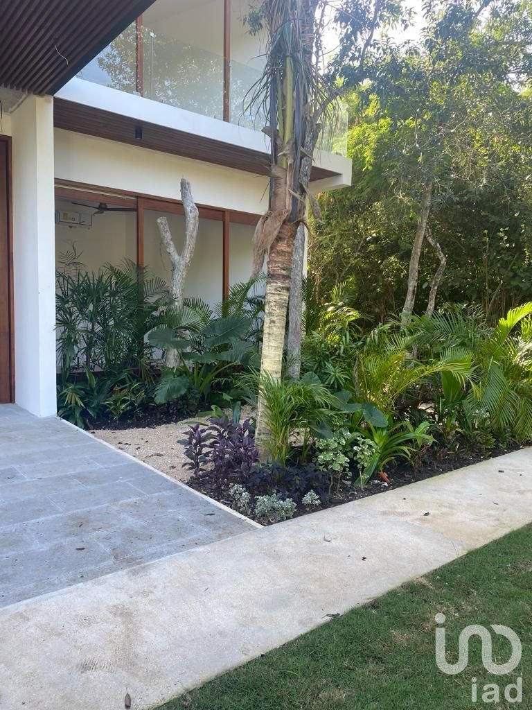 VENTA DE CASA EN LA ZONA DIAMANTE EN PLAYA DEL CARMEN (VILLA MIRAMAR)...