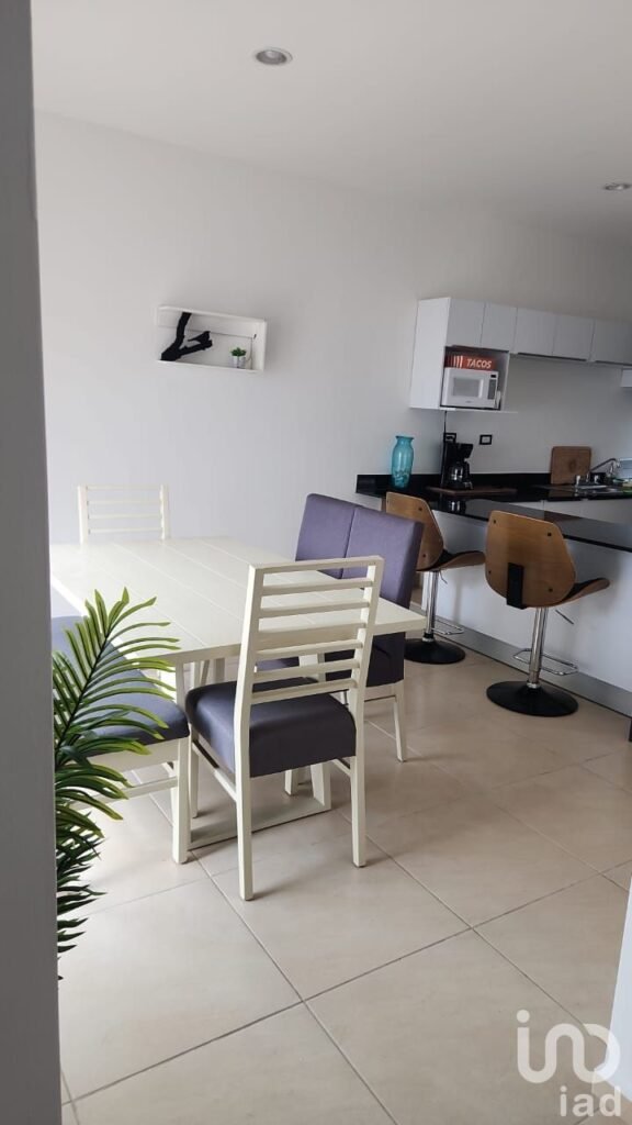 EN VENTA CASA DE UN PISO CON AMENIDADES, FRACC. ANDRIA, CANCUN, Q.ROO