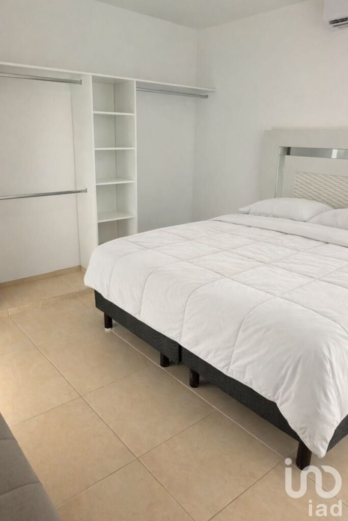 EN VENTA CASA DE UN PISO CON AMENIDADES, FRACC. ANDRIA, CANCUN, Q.ROO