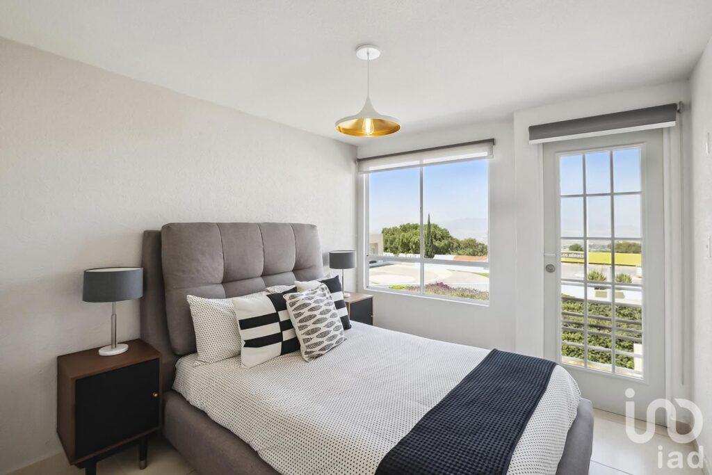 Casa en VENTA Los Héroes San Pablo, Tecámac, Ceiba Plus de Tres plantas y 4 recámaras.