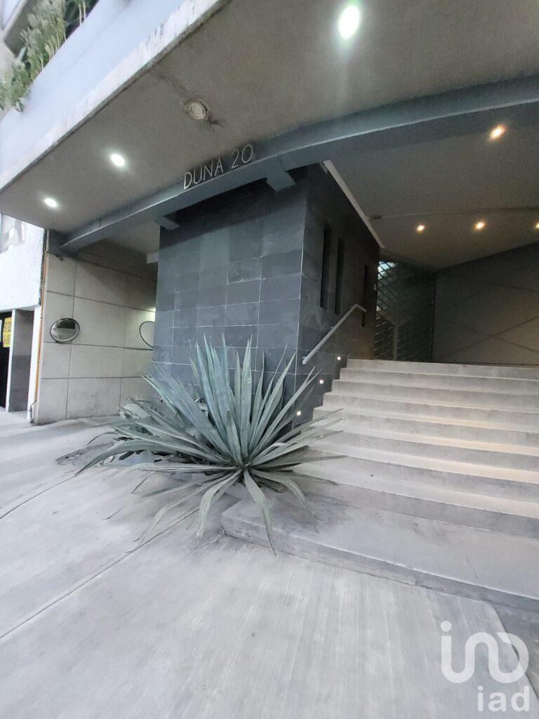 Departamento en venta con balcón en Insurgentes Cuicuilco, Coyoacán