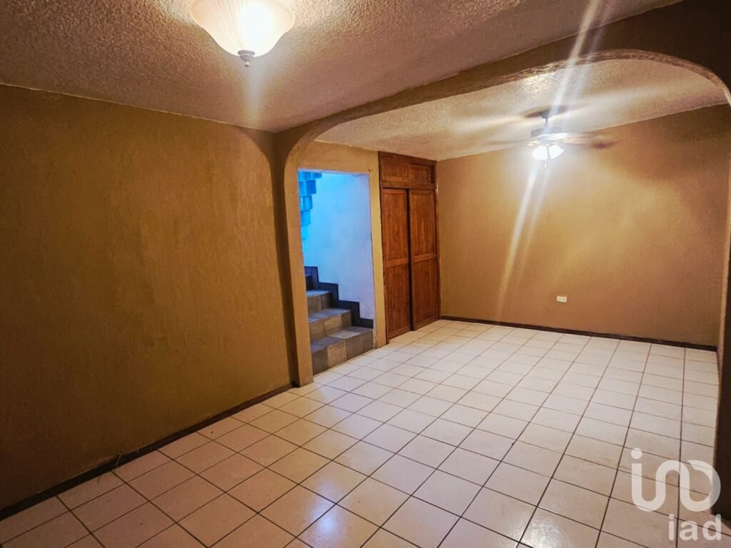 CASA EN VENTA   SECTOR TECNOLOGICO Y VICENTE GUERRERO / OPORTUNIDAD DE INVERSION CD JUAREZ CHIH.