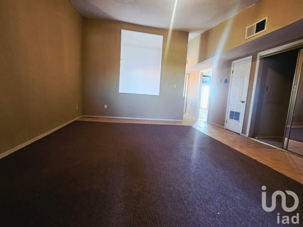 CASA EN VENTA   SECTOR TECNOLOGICO Y VICENTE GUERRERO / OPORTUNIDAD DE INVERSION CD JUAREZ CHIH.