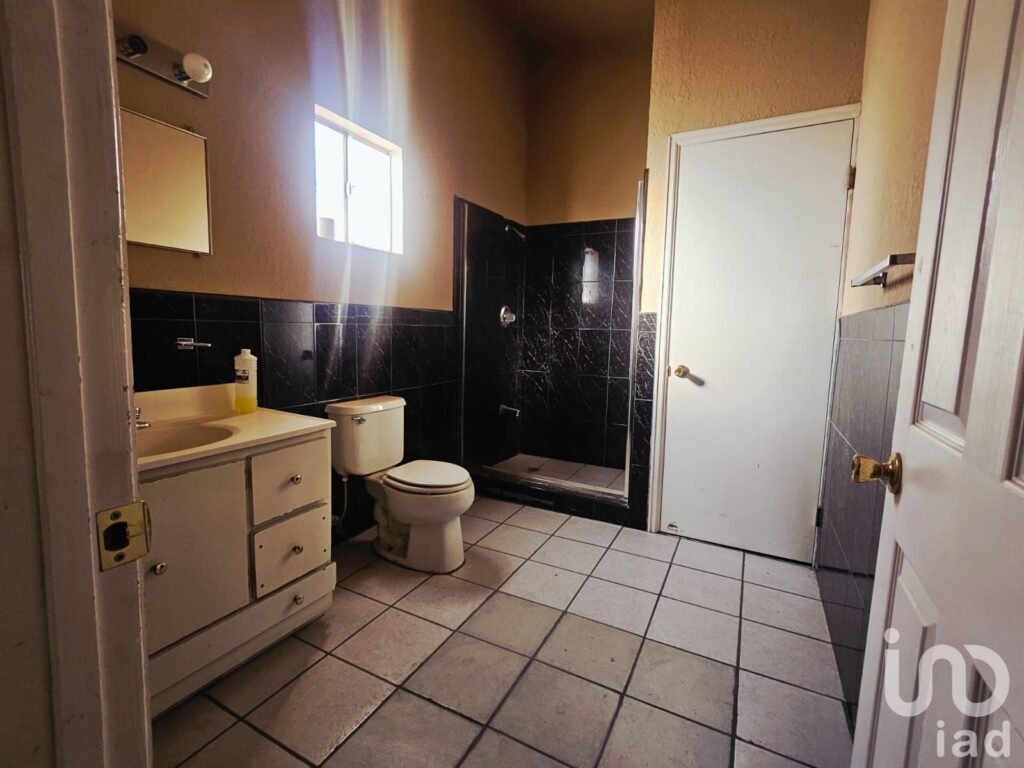 CASA EN VENTA   SECTOR TECNOLOGICO Y VICENTE GUERRERO / OPORTUNIDAD DE INVERSION CD JUAREZ CHIH.