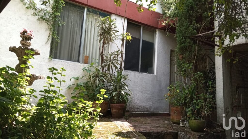 Se Vende terreno en  ocho de  Agosto,  Benito Juárez, Ciudad de México