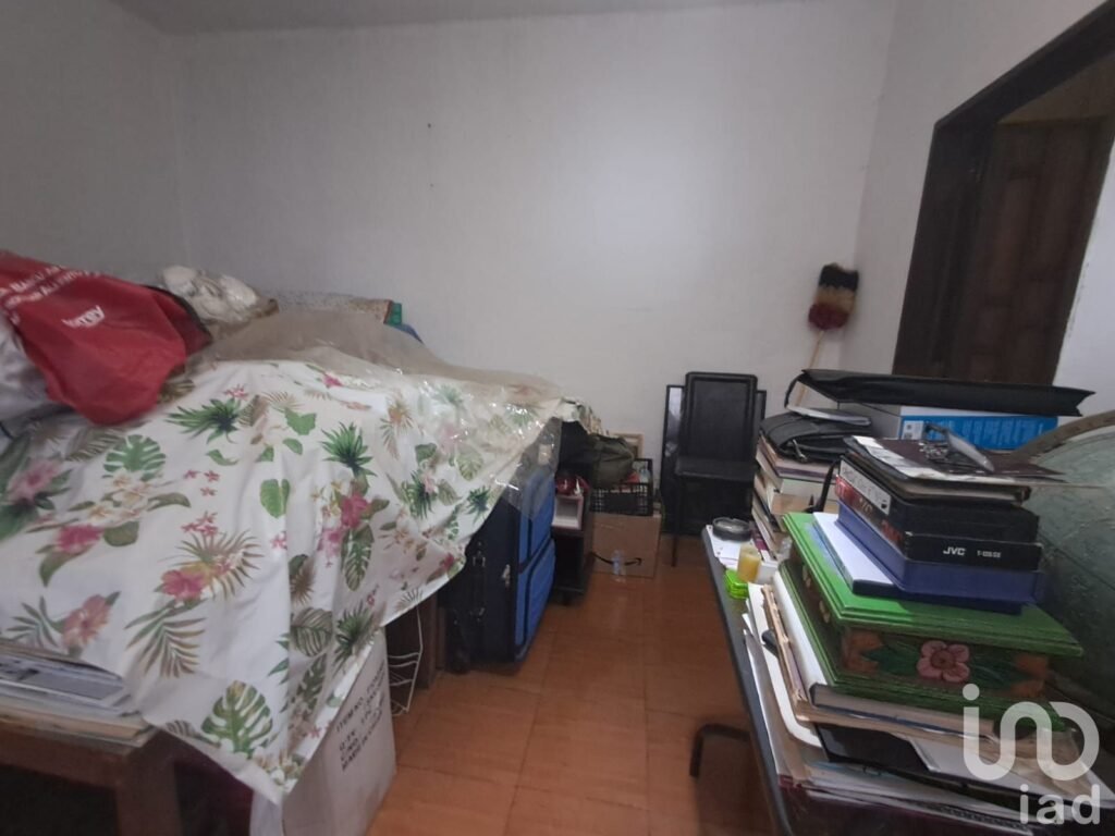 Se Vende terreno en  ocho de  Agosto,  Benito Juárez, Ciudad de México