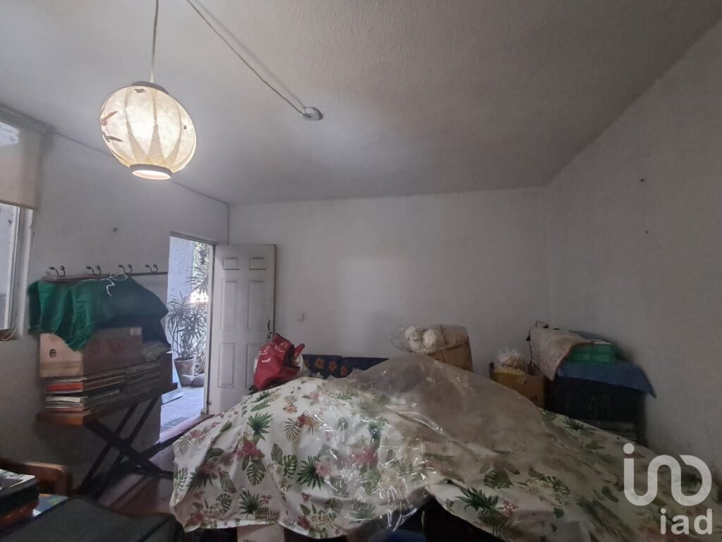 Se Vende terreno en  ocho de  Agosto,  Benito Juárez, Ciudad de México