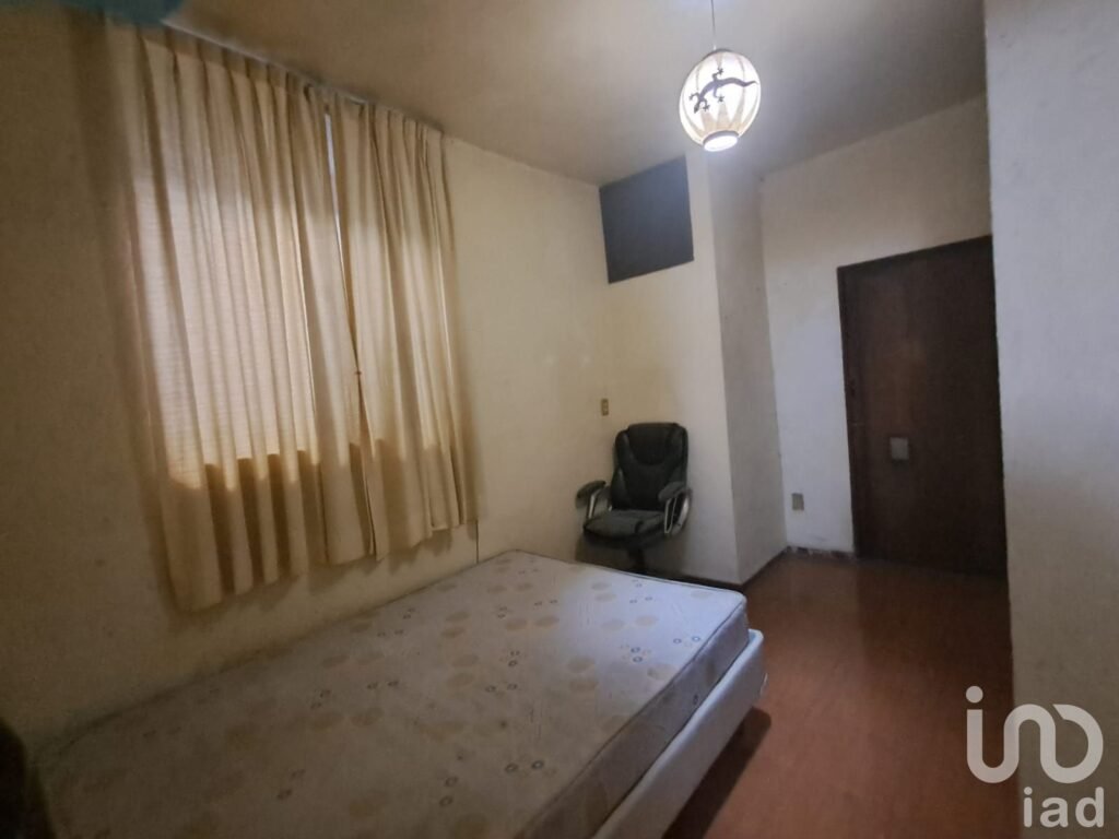 Se Vende terreno en  ocho de  Agosto,  Benito Juárez, Ciudad de México