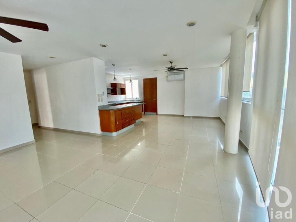 DEPARTAMENTO EN VENTA EN KM CERO ZONA HOTELERA DE CANCUN
