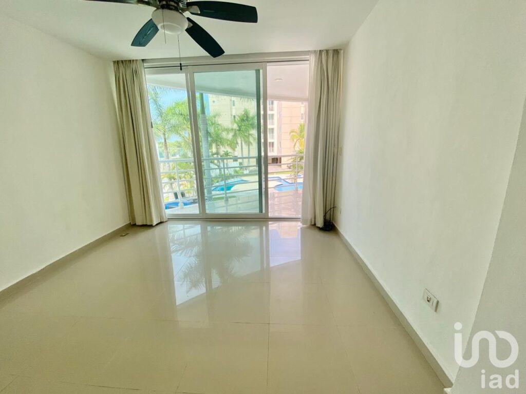 DEPARTAMENTO EN VENTA EN KM CERO ZONA HOTELERA DE CANCUN