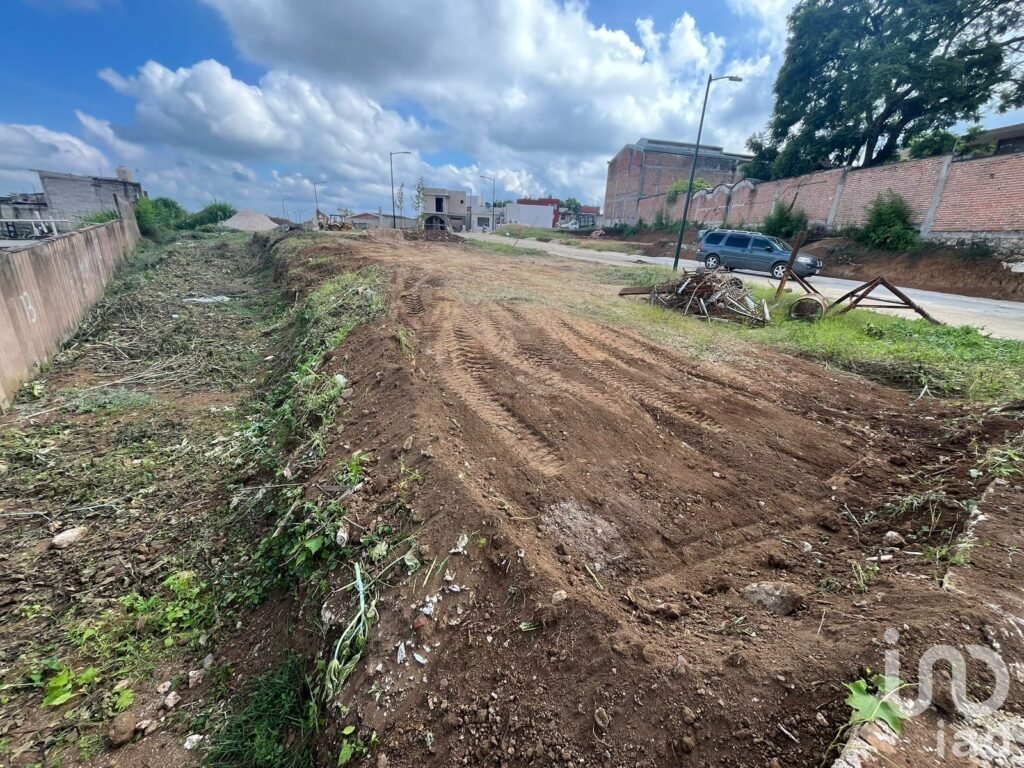 Venta de Terreno residencial de 218.58 m2 en Fraccionamiento Planilla del Café, Coatepec, Veracruz