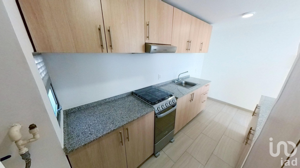 Venta deparatamento en Calz. de Tlalapan, Col Postal, Benito Juárez.