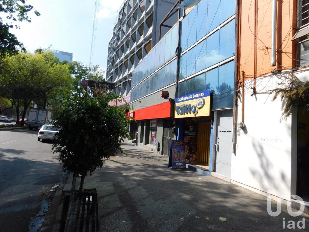 Venta de Edificio en Colonia San Miguel Chapultepec 2° secc, Alcaldía Miguel Hidalgo, CDMX