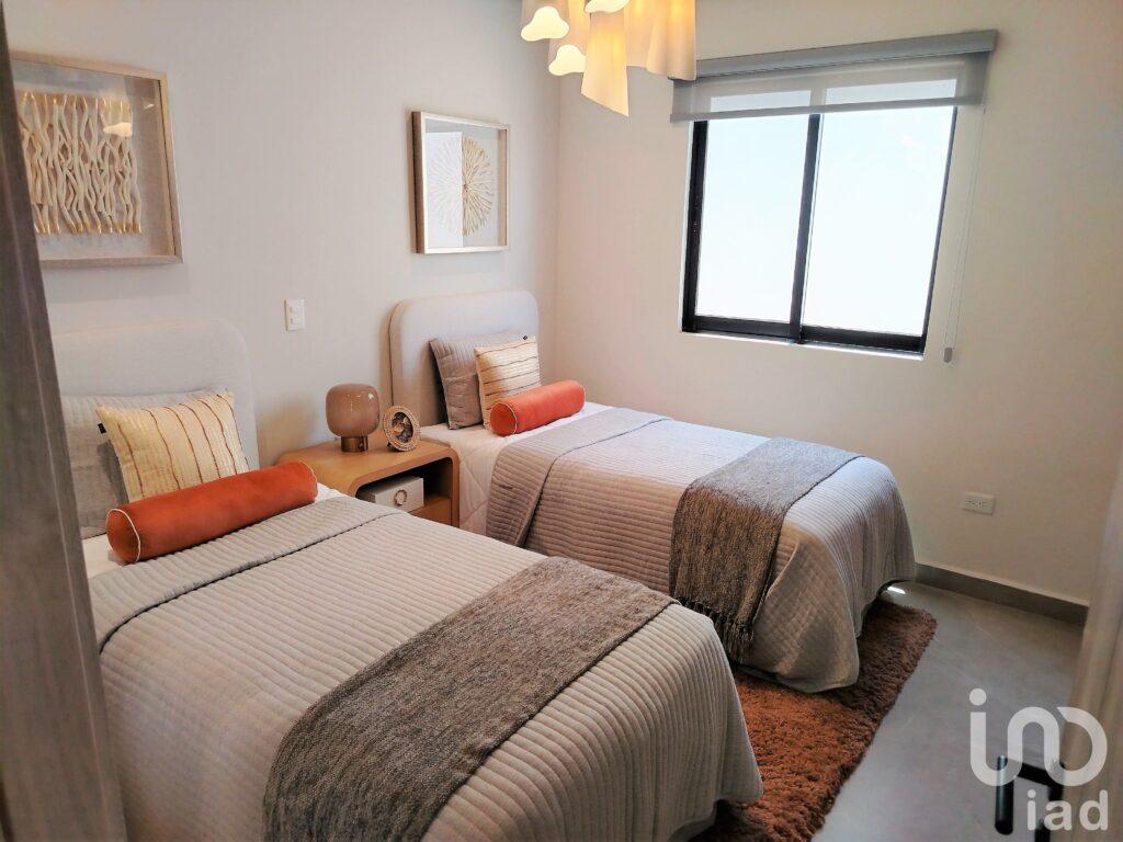 Casa en Venta Fraccionamiento Privado en Zaragoza, Cd. Juarez, Chihuahua