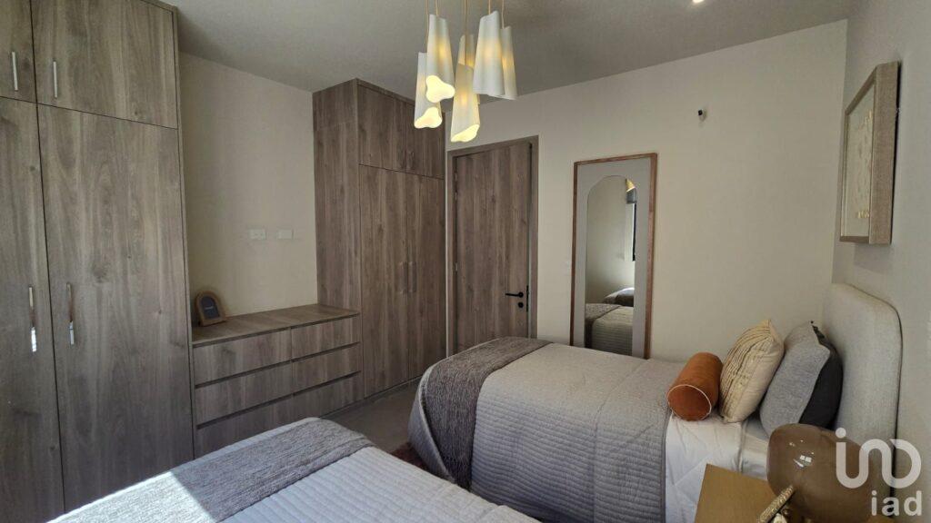 Casa en Venta Fraccionamiento Privado en Zaragoza, Cd. Juarez, Chihuahua