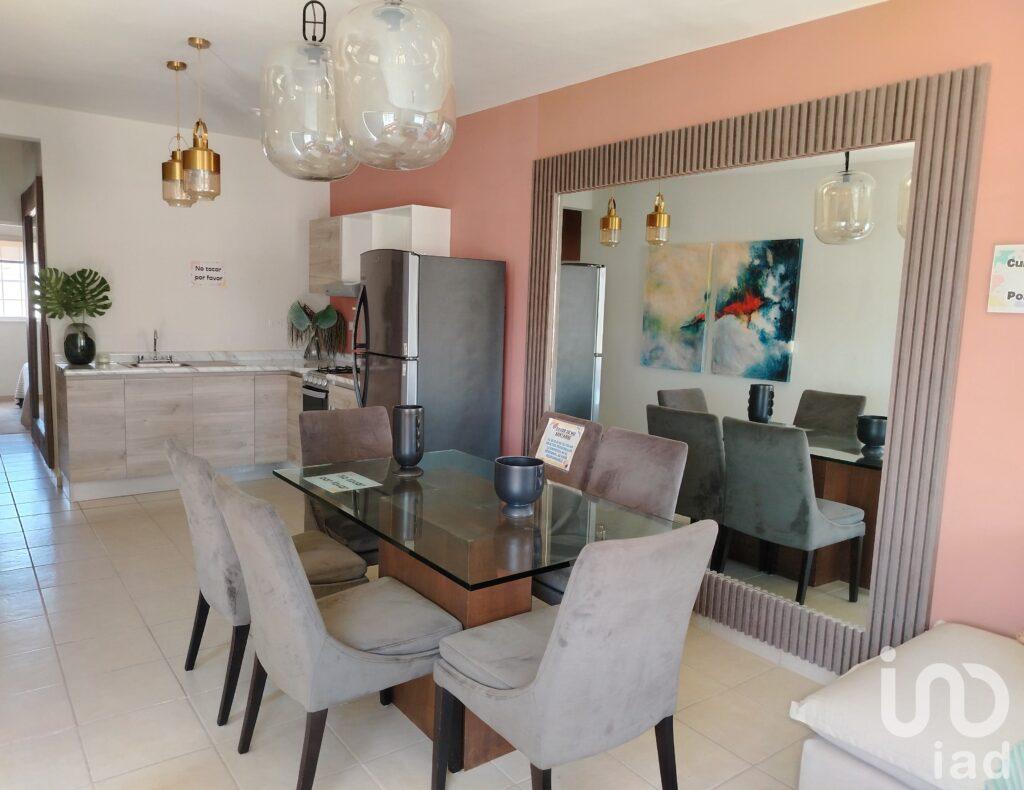 Casa Nueva de 3 recamaras en Av. Talamás, Cd. Juarez, Chihuahua