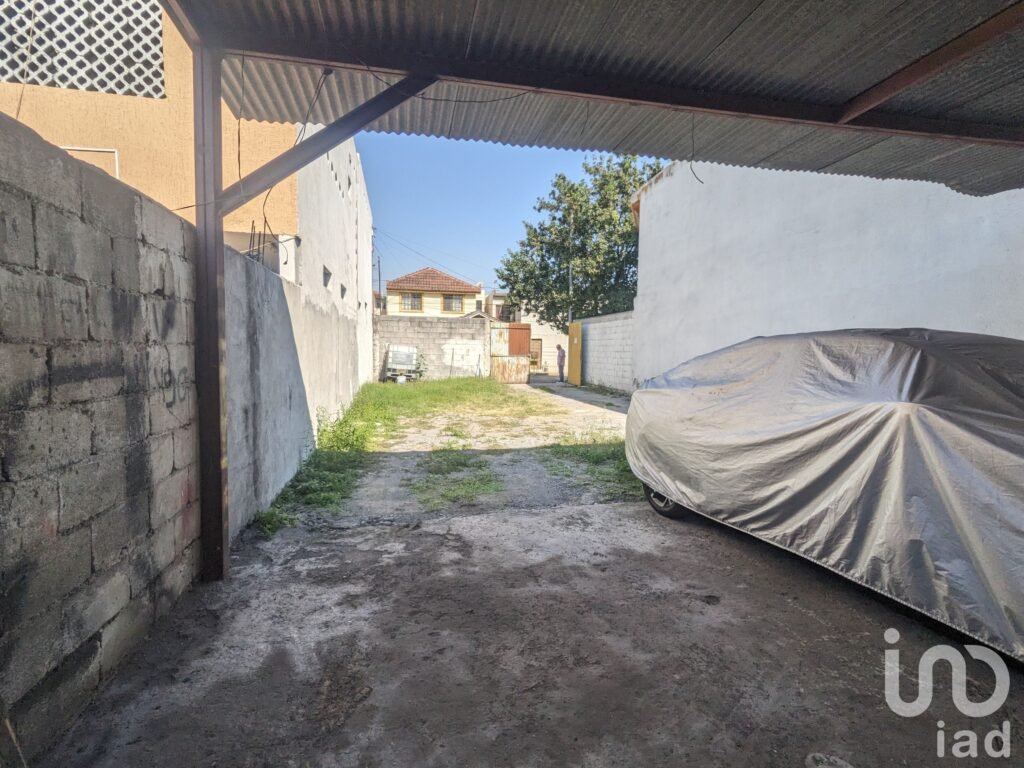 Terreno en venta Fracc. Bernardo Reyes en Monterrey