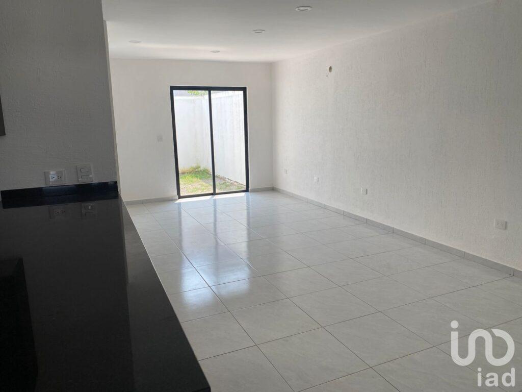 ¡Tu nuevo hogar con alberca! Casa en Venta 179 m2 en Lomas de la Rioja II, Alvarado, Veracruz