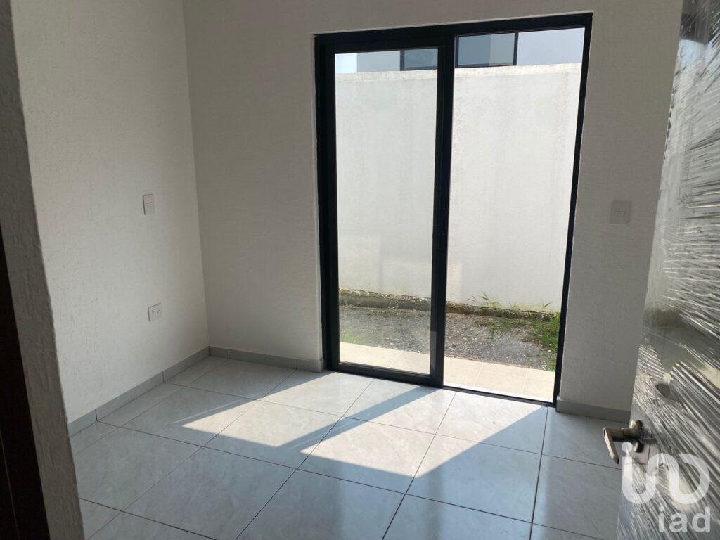 ¡Tu nuevo hogar con alberca! Casa en Venta 179 m2 en Lomas de la Rioja II, Alvarado, Veracruz