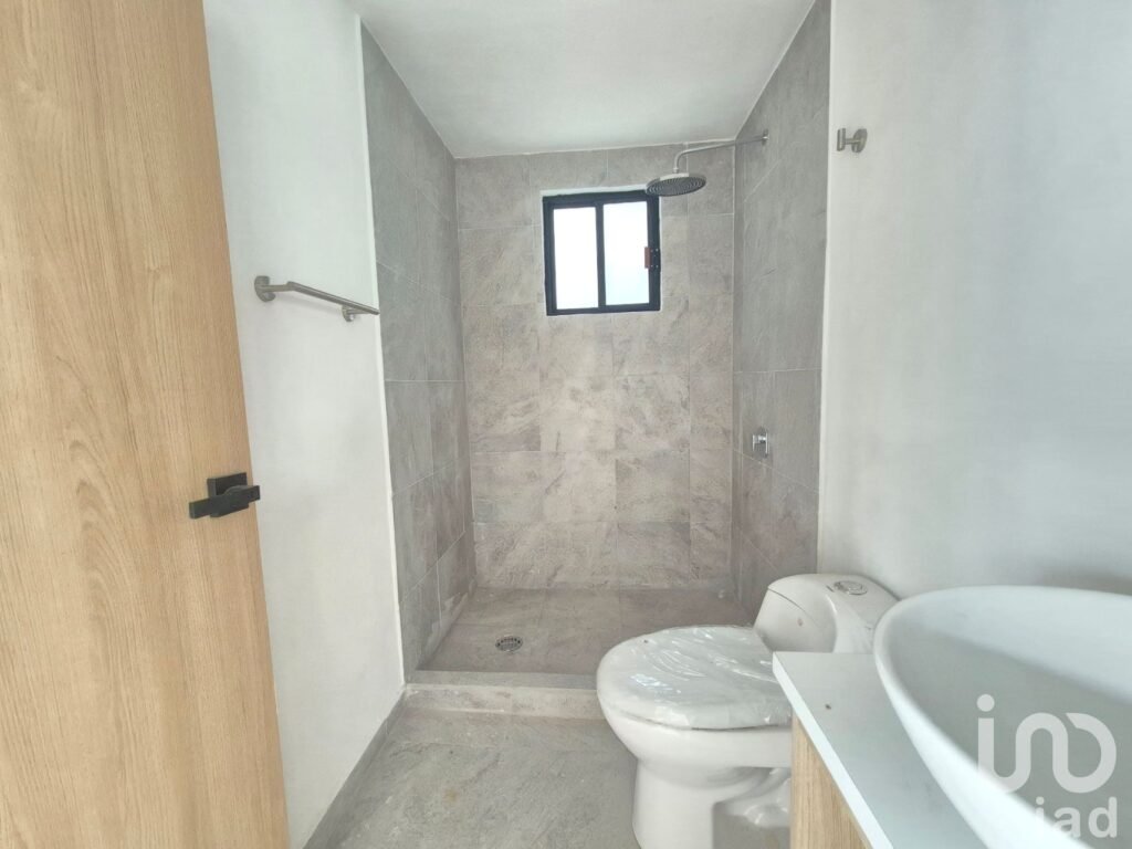 Renta departamento con roof garden privado en Santa María Nativitas