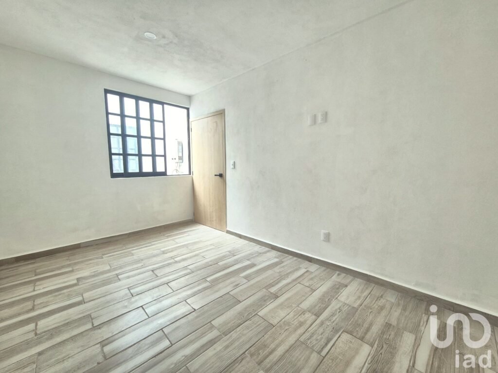 Renta departamento con roof garden privado en Santa María Nativitas