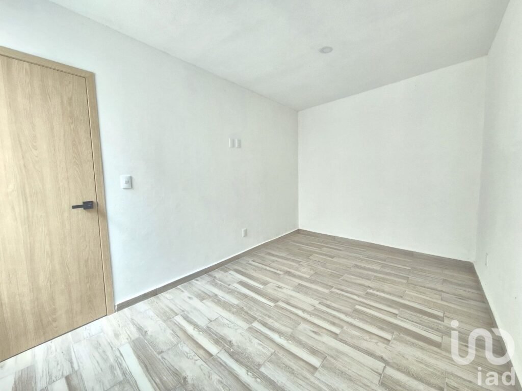 Renta departamento con roof garden privado en Santa María Nativitas
