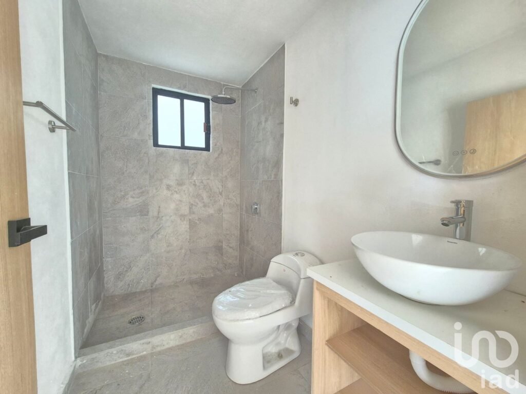 Renta departamento con roof garden privado en Santa María Nativitas