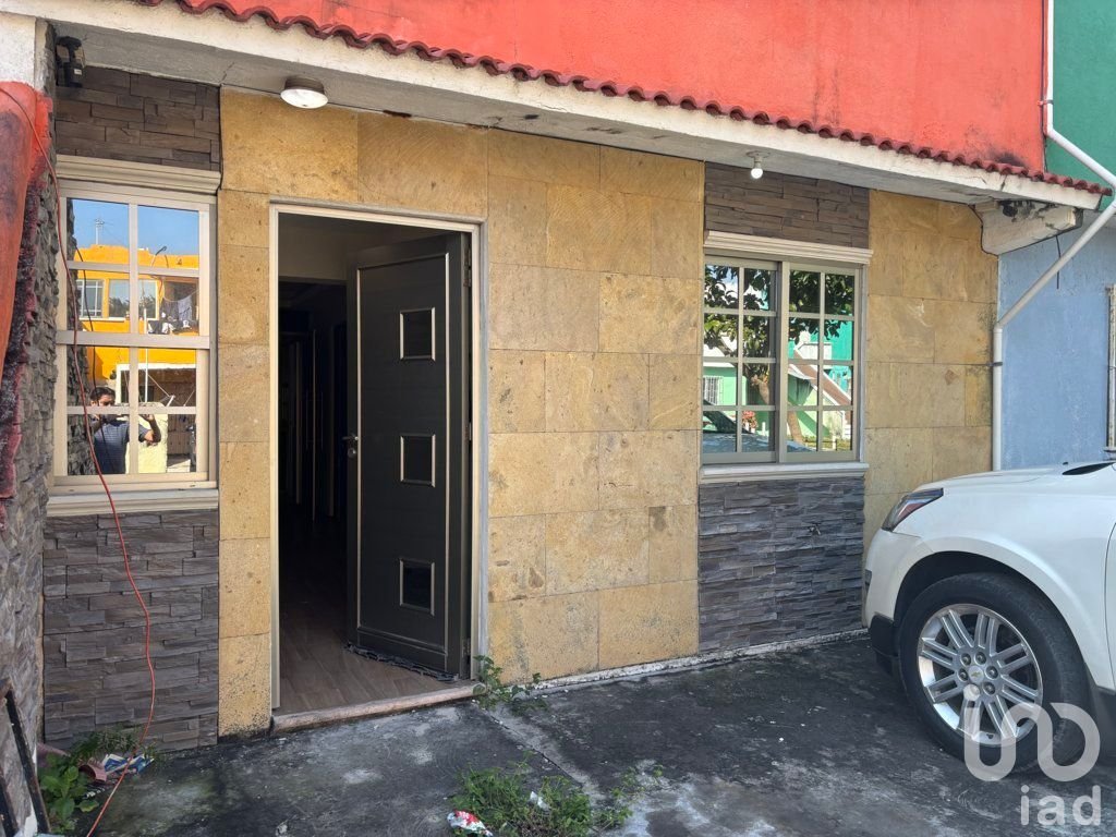 Casa en venta, Circuito Ostión Norte #8907-2, Fracc. Puente Moreno, Mpio. Medellin de Bravo, Ver.