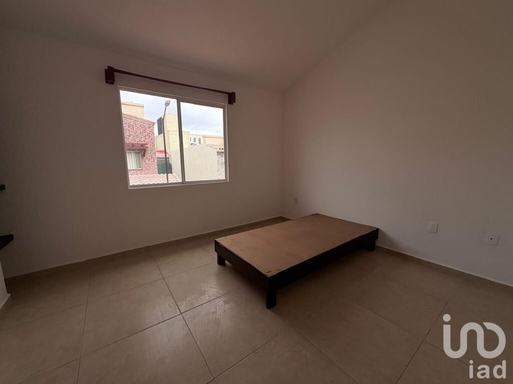 CASA EN RENTA EN FRACCIONAMIENTO REAL MADEIRA FASE III, PACHUCA DE SOTO HIDALGO.