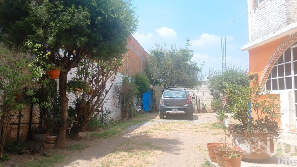 Se Vende Casa con Terreno En Acatepec, San Andres Cholula