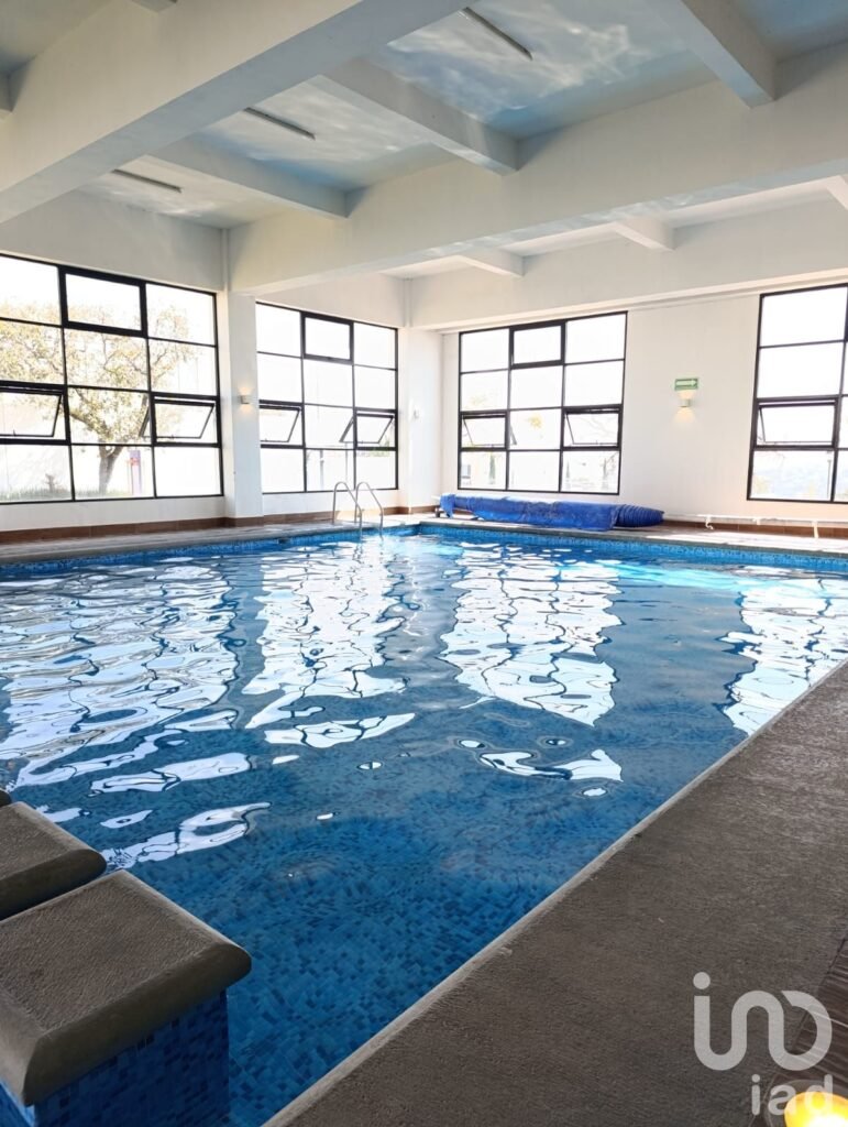 Departamento en Planta Baja con Casa Club, Lomas del Pedregal, Sobre periferico