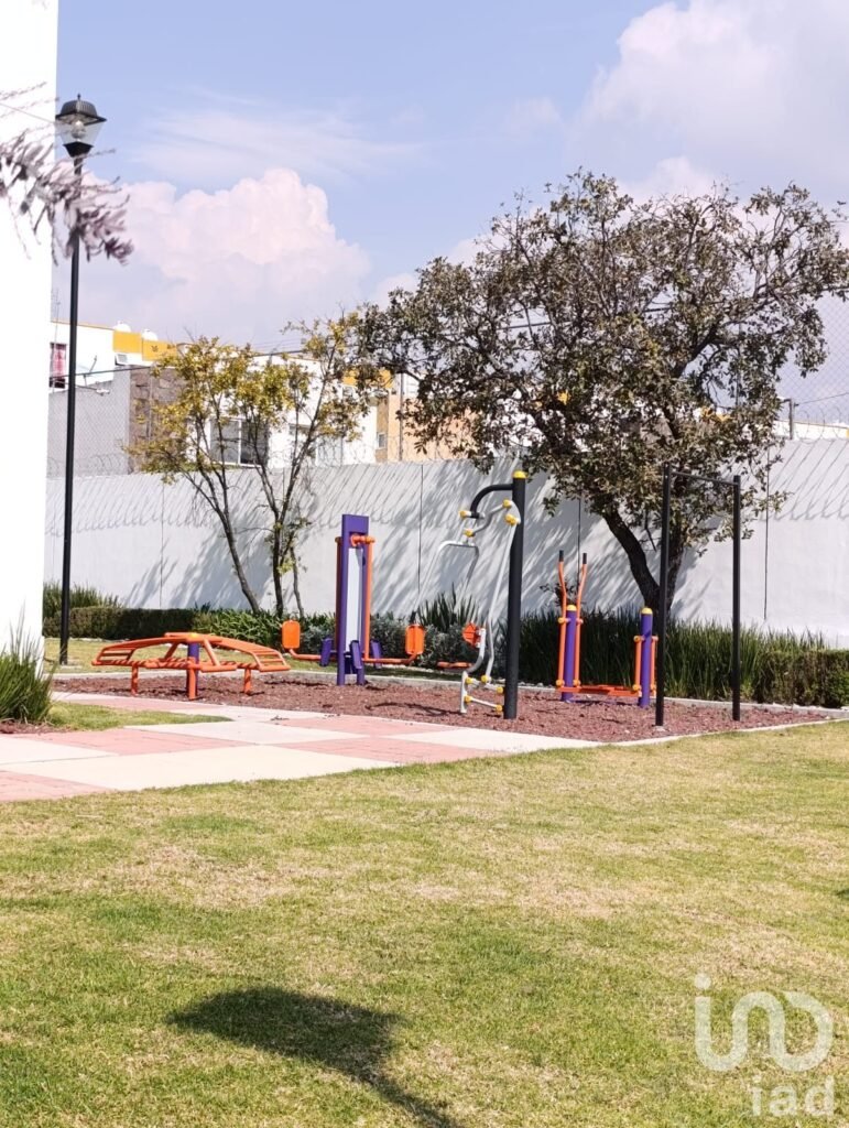 Departamento en Planta Baja con Casa Club, Lomas del Pedregal, Sobre periferico