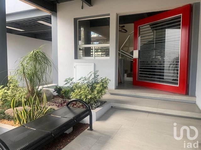 EDIFICIO OFICINAS NUEVO EN RENTA, ZONA COMERCIAL ECHEGARAY, CERCA PERIFERICO Y AV LOMAS VERDES