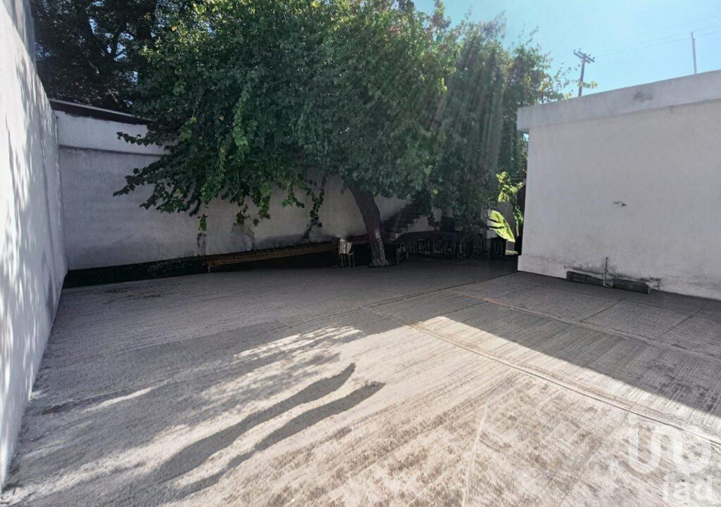 Venta de Casa en Centro de Monterrey con excelente ubicación