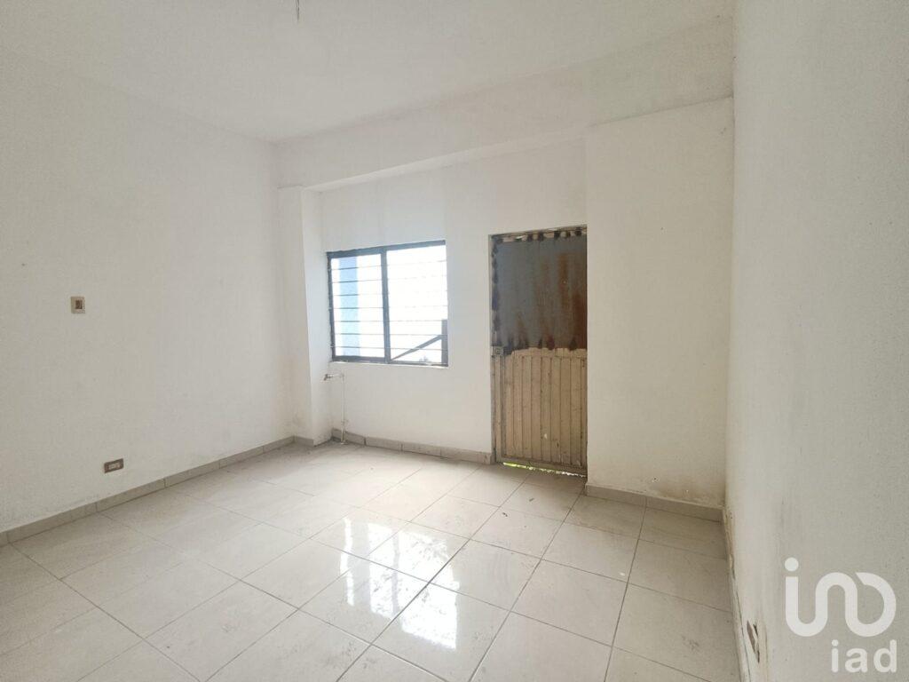Venta de Casa en Centro de Monterrey con excelente ubicación