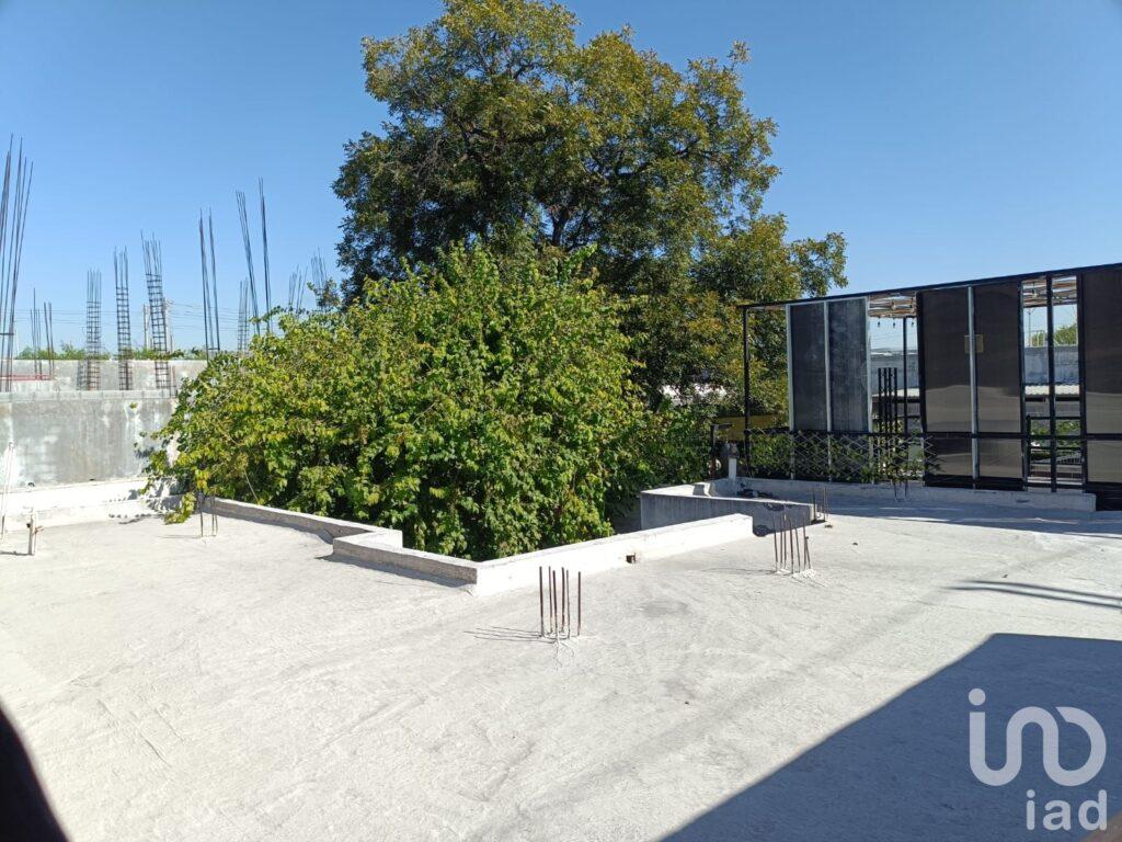 Venta de Casa en Centro de Monterrey con excelente ubicación