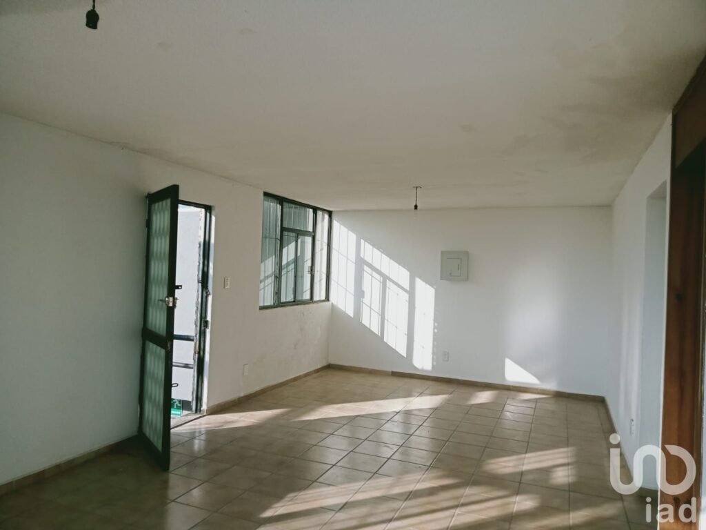 RENTO LOCAL PARA OFICINAS EN AV, INDUSTRIALIZACION No.2B No.05(CINCO) , COL ALAMOS 2a SECCION, QRO.